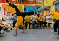 Silvio in handstand playing capoeira